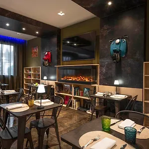 https://h10-roma-citta.it-romehotels.com
